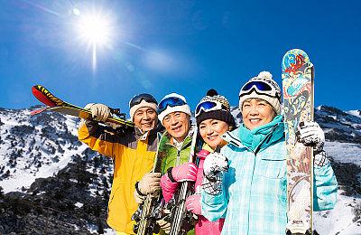 《最终幻想7：重生》新服装Mod 蒂法穿高中校服清纯